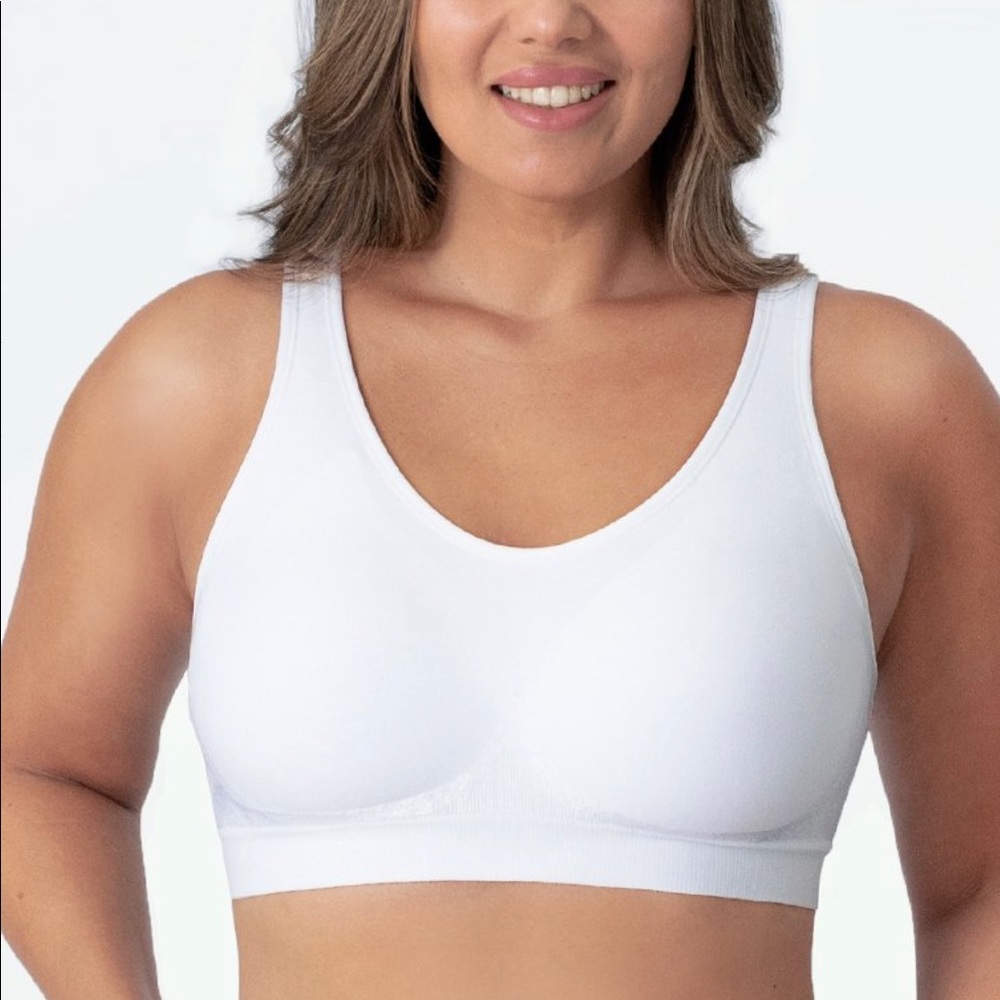 Truekind® Daily Comfort Wireless Shaper White Bra Size S